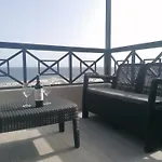 Alyce Apartament *