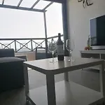Alyce *